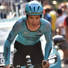 El destino de Superman López sería el AG2R francés