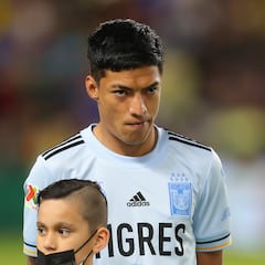Fulgencio se reintegra al primer equipo de Tigres un mes después