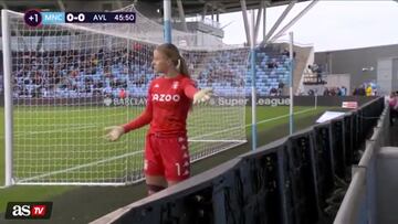 ¡Insólito! Un recogepelotas se niega a darle el balón y reacciona así