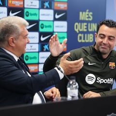 Laporta alarga la agonía de Xavi