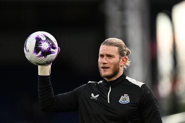 Altura: 1,91 m | Pie: derecho | Sin club desde: 01/07/24 | Valor de mercado: 1 millón de euros | Último club: Newcastle United