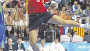 <b>NECESARIO. </b>Belaustegui vuelve a ganarse la llamada de Pastor.