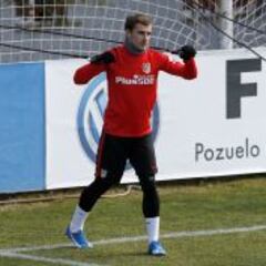 Chelsea y United aumentan la presión por Griezmann