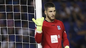 Carlos Abad durante un partido con el CD Tenerife.