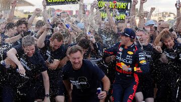 Red Bull celebra su título de constructores en Japón.