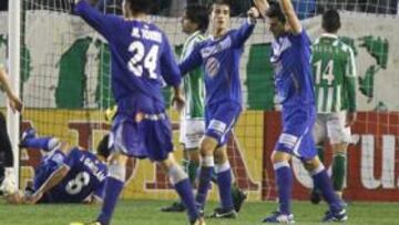<b>ALEGRÍA. </b>Los getafenses, celebrando el triunfo copero ante el Betis.