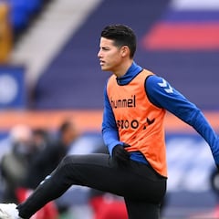 Everton confía en que James esté ante el Manchester United