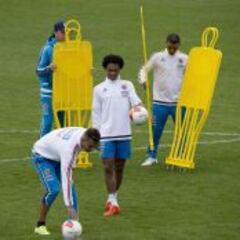 Colombia: segunda práctica con pelota quieta y definición