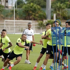 El Mirandés examina al caótico Málaga de Abdullah Al Thani