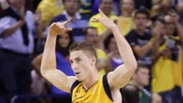 Carroll lidera al Gran Canaria.