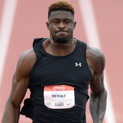 DK Metcalf, receptor de la NFL, 104 kilos... ¡y 10.37 en 100 metros!