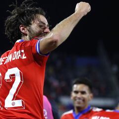 Decepción, trámites y nervios de sus padres: documental detalla la dura ruta de Brereton