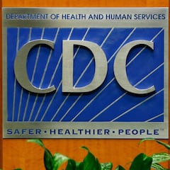 How many people have died from the Boar’s Head meat listeria outbreak?