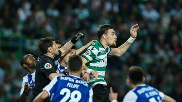 Los penaltis dejan al Oporto de Iker Casillas sin final de Copa