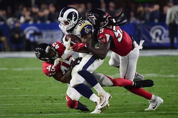 El registro de la victoria de los Falcons en Los Angeles