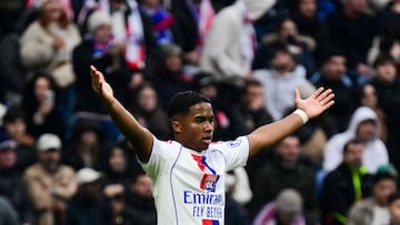 Lyon's Brazilian forward #09 Endrick gestures during the French L1 football match between Olympique Lyonnais (OL) and Lille LOSC at the Groupama Stadium in Decines-Charpieu, central-eastern France, on February 1, 2026. (Photo by Olivier CHASSIGNOLE / AFP)