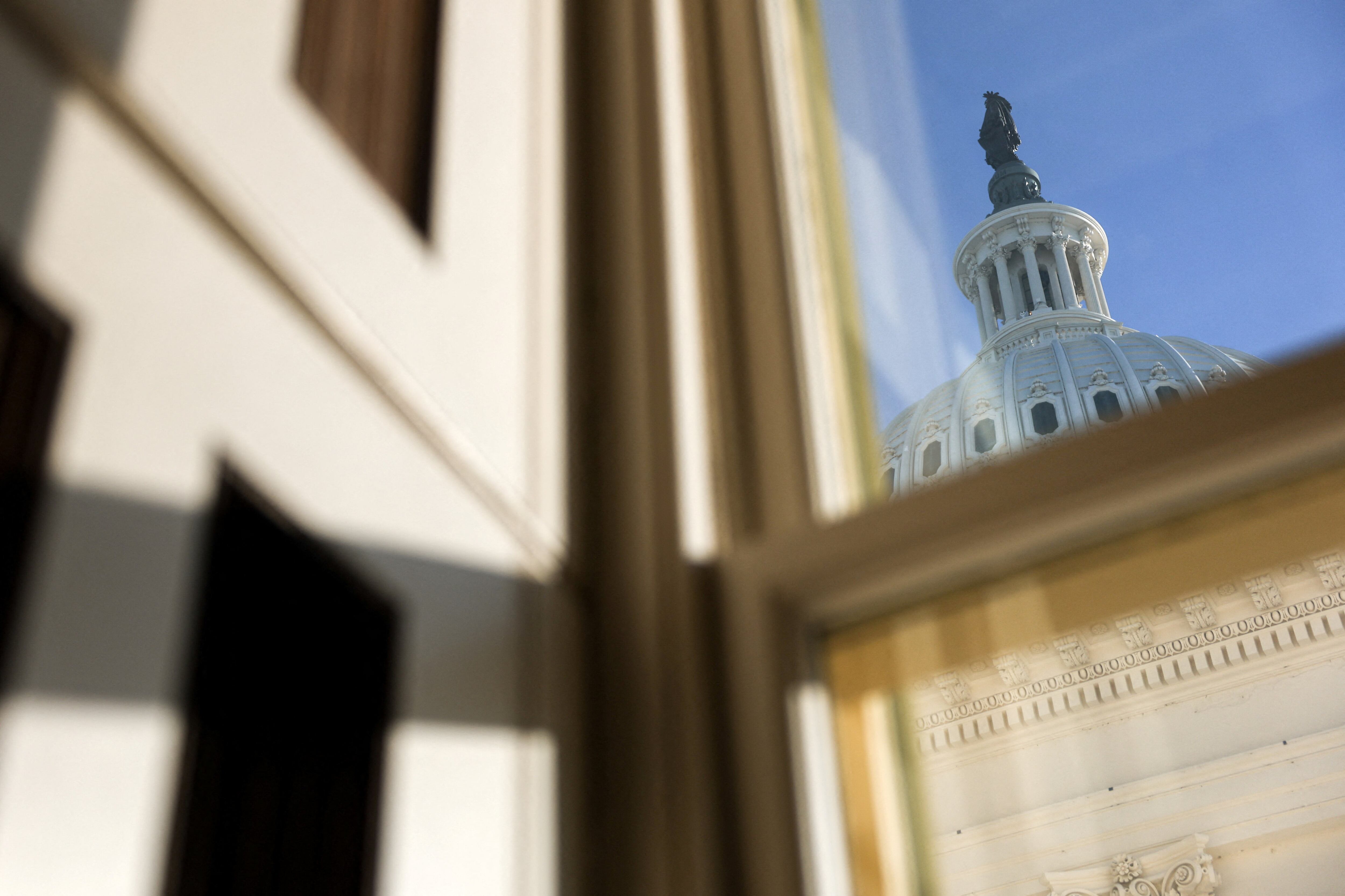 How many U.S. government shutdowns have there been? Which was the longest?