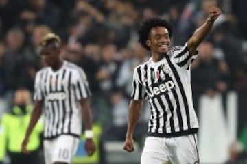 El colombiano anota su primer gol con la Juventus 