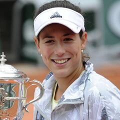 Grandes figuras del tenis se rinden a Garbiñe Muguruza