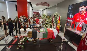 Capilla ardiente de José Antonio Reyes en el estadio Sánchez Pizjuán.