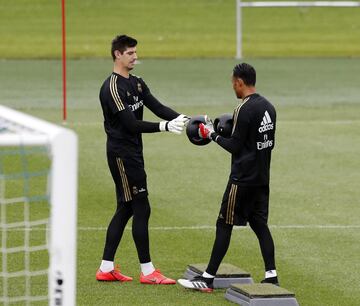 Keylor Navas y Thibaut Courtois. 