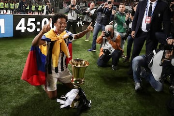 Celebración de Cuadrado con la Juve en Copa Italia