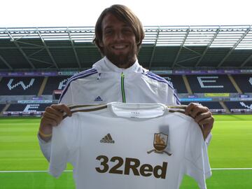 He joined Swansea in 2012 for just 2 million euros and scored 18 goals in 35 Premier League games, helping the Swans qualify for the Europa League.