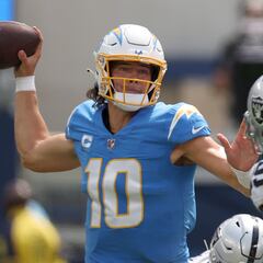 Las tres claves de la victoria de Chargers sobre Raiders