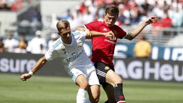 Dani G&oacute;mez, en una jugada del Real Madrid-Manchester United de ayer.