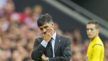 Mendilibar, durante el partido.