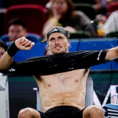 Rinderknech aprovecha la crisis de Zverev; De Miñaur alarga su idilio en pista dura