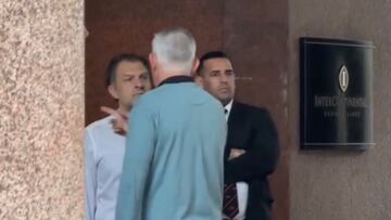 Felicevich llega a la concentración de Colo Colo y esto ocurre: captan escena con Mosa