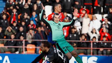 Oblak para un balón en el partido ante el Lugo.