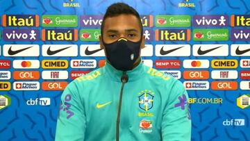 Alex Sandro: "Cuadrado es importantísimo para Colombia"