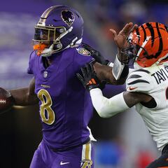 NFL MVP odds after Week 10: Jackson takes command, Allen right behind, Mahomes falling