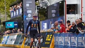 Paula Blasi en los Campeonatos de Europa de Ciclismo.