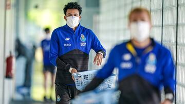 Díaz, Uribe y el Porto, negativos en test de coronavirus