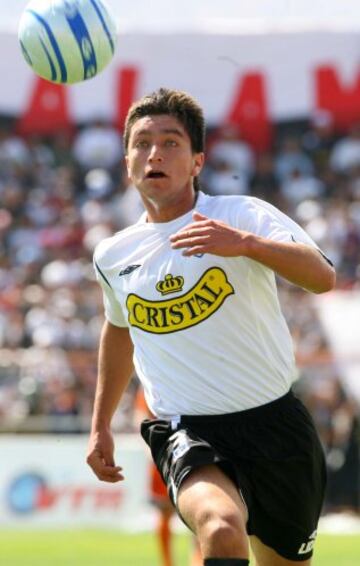 En 2006 anotó un gol ante Cobreloa, pero luego perdió protagonismo. Pasó por la B y Tercera. Su último equipo fue Melipilla.