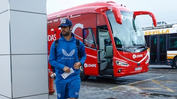 13/09/22 CHAMPIONS LEAGUE VIAJE SALIDA DEL SEVILLA AEROPUERTO
Isco