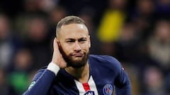 FILE PHOTO: Soccer Football - Coupe de France - Semi Final - Olympique Lyonnais v Paris St Germain - Groupama Stadium, Lyon, France - March 4, 2020  Paris St Germain&#039;s Neymar celebrates scoring their second goal from the penalty spot    REUTERS/Benoi