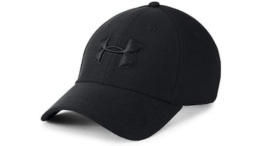 Cinco gorras que arrasan en ventas: Under Armour, Champion, Oakley, Puma y Flexit