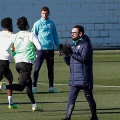 Bordalás mide sus palabras: "Ojalá pudiera yo decidir, pero no soy el dueño del club"