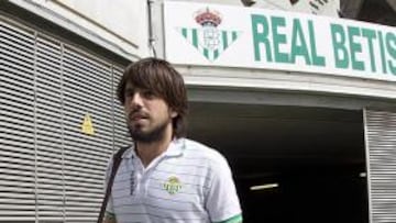 <b>EN LABRADORES. </b>Guillén presentó el mes del Remo del Betis.