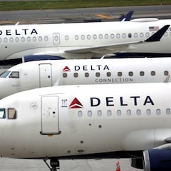 These are the airlines' cancellation and refund policies for the winter storm: American, Delta, United Airlines...