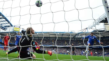 Así marcó Diego Costa al Leicester.