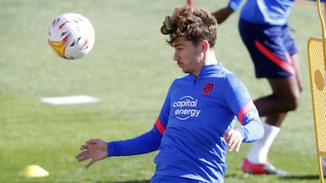 Griezmann, en el entrenamiento de ayer del Atlético