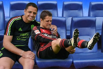 Buscan felicitar a Chicharito pero termina en memes y troleo