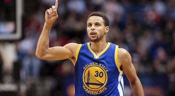 Stephen Curry no juega desde febrero por una lesión en su rodilla izquierda la cual fue dictaminada como un esguince de segundo grado en el ligamento lateral.