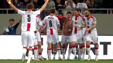 Soccer Football - UEFA Euro 2024 Qualifiers - Group A - Georgia v Norway - Adjarabet Arena, Batumi, Georgia - March 28, 2023 Georgia's Georges Mikautadze celebrates scoring their first goal with teammates REUTERS/Irakli Gedenidze