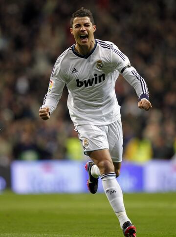 1 de diciembre de 2012. Partido de LaLiga entre el Real Madrid y el Atlético de Madrid en el Bernabéu (2-0). Cristiano Ronaldo marcó el 1-0 de falta directa. 